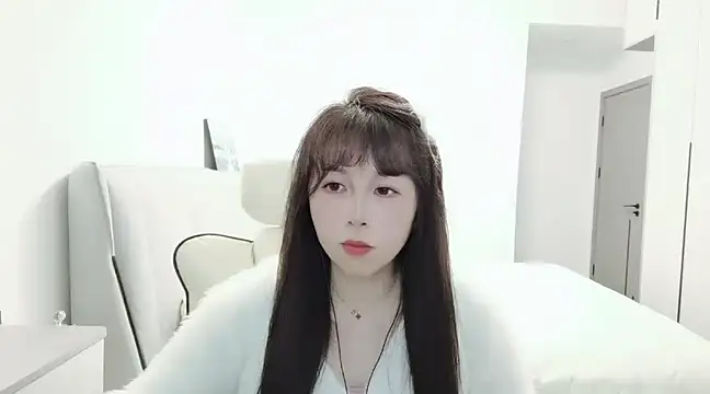 Snapshot of Sunset_glow chatting on 02/18/25, 02:27 Sunset glow online show from 02/18/25, 02:27