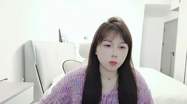 Snapshot of Sunset_glow chatting on 02/19/25, 02:34 Sunset glow online show from 02/19/25, 02:34