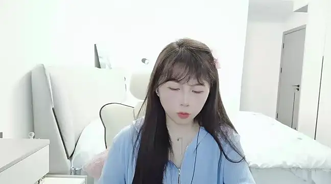 Snapshot of Sunset_glow chatting on 03/02/25, 03:05 Sunset glow online show from 03/02/25, 03:05