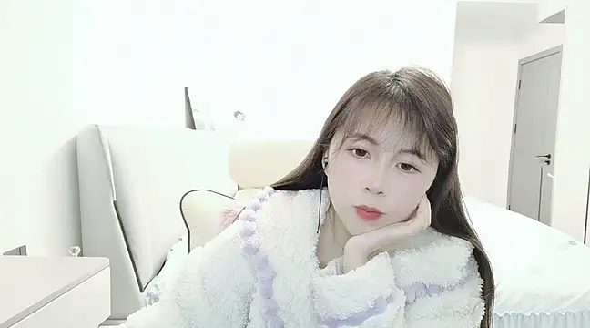 Snapshot of Sunset_glow chatting on 03/11/25, 02:18 Sunset glow online show from 03/11/25, 02:18