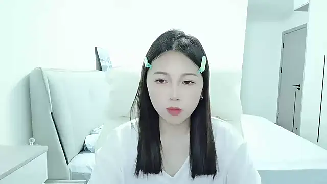 Snapshot of Sunset_glow chatting on 09/27/25, 04:39 Sunset glow online show from 09/27/25, 04:39