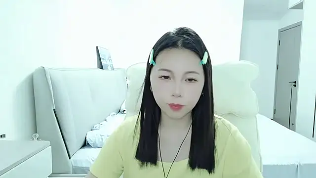 Snapshot of Sunset_glow chatting on 09/27/25, 04:45 Sunset glow online show from 09/27/25, 04:45