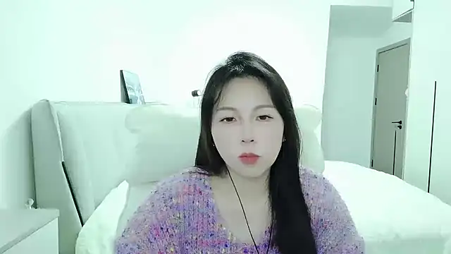 Snapshot of Sunset_glow chatting on 11/27/25, 12:18 Sunset glow online show from 11/27/25, 12:18