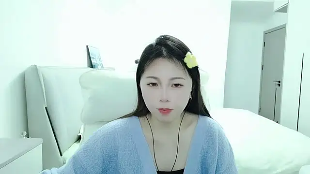 Snapshot of Sunset_glow chatting on 12/04/25, 12:47 Sunset glow online show from 12/04/25, 12:47