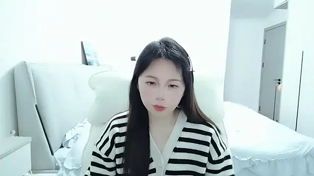 Sunset glow online show from 03/31/26, 02:39