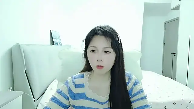 Sunset glow online show from 04/15/26, 02:13