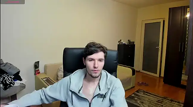 awesomejustin online show from 12/12/24, 07:48