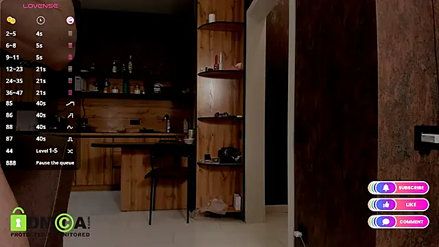 Snapshot of Model_Mike chatting on 11/17/25, 04:29 Model Mike online show from 11/17/25, 04:29