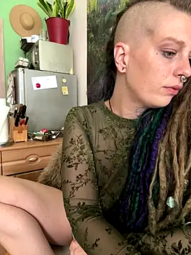 MenaDreadfull online show from 10/03/25, 08:55