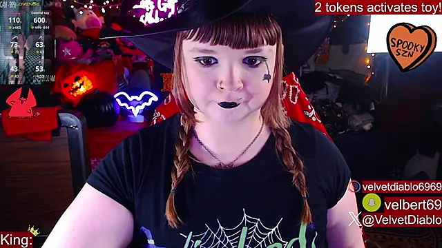 VelvetDiablo online show from 10/14/25, 12:22