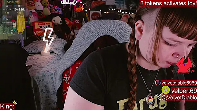 VelvetDiablo online show from 04/21/26, 11:51