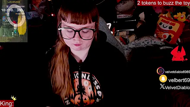 VelvetDiablo online show from 04/23/26, 12:01