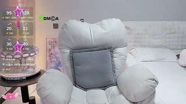 Happy Kitty online show from 10/25/25, 02:46