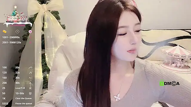 Snapshot of Happy_Kitty chatting on 02/15/26, 11:52 Happy Kitty online show from 02/15/26, 11:52