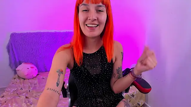 Snapshot of MaryJaneDove chatting on 01/12/25, 07:10 MaryJaneDove online show from 01/12/25, 07:10