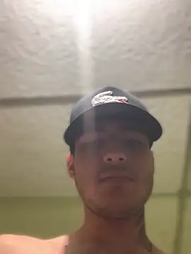 Snapshot of Jorge12sjjsjs chatting on 02/21/26, 01:34 Jorge12sjjsjs online show from 02/21/26, 01:34