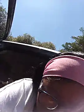 CuteHoney92 online show from 02/06/26, 09:23