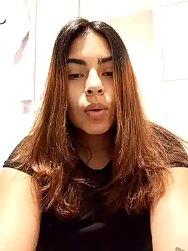 Snapshot of Ivanna2 chatting on 12/02/24, 09:50 Ivanna2 online show from 12/02/24, 09:50