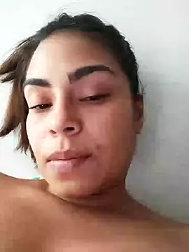 Snapshot of Ivanna2 chatting on 12/20/24, 08:45 Ivanna2 online show from 12/20/24, 08:45