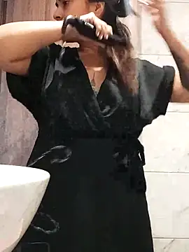 Snapshot of Ivanna2 chatting on 03/07/25, 07:05 Ivanna2 online show from 03/07/25, 07:05