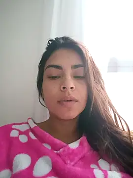 Snapshot of Ivanna2 chatting on 09/28/25, 11:37 Ivanna2 online show from 09/28/25, 11:37