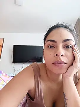 Snapshot of Ivanna2 chatting on 05/07/26, 01:38 Ivanna2 online show from 05/07/26, 01:38