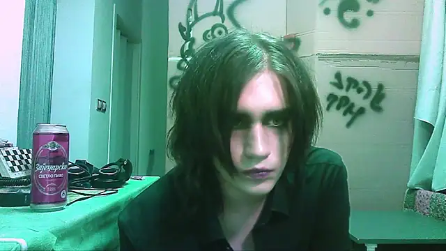 Snapshot of sademobeer chatting on 07/22/26, 12:35 sademobeer online show from 07/22/26, 12:35
