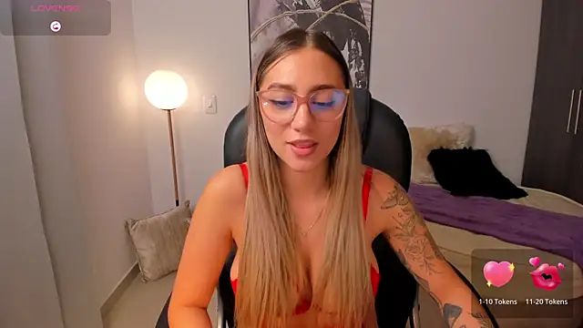 StacyConner online show from 02/26/25, 04:47