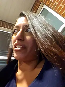 Snapshot of Nikkierosee chatting on 03/20/25, 07:03 Nikkierosee online show from 03/20/25, 07:03