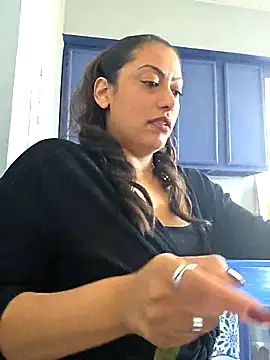 Nikkierosee online show from 02/07/26, 04:00