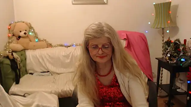 Snapshot of BlairFort chatting on 12/28/24, 12:36 BlairFort online show from 12/28/24, 12:36