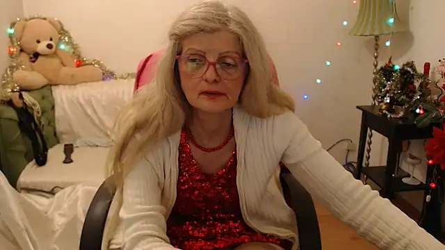 Snapshot of BlairFort chatting on 12/28/24, 03:37 BlairFort online show from 12/28/24, 03:37