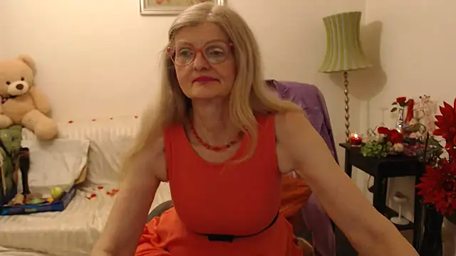 Snapshot of BlairFort chatting on 02/13/25, 08:13 BlairFort online show from 02/13/25, 08:13