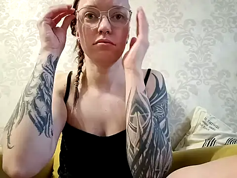 Aelita bb online show from 02/09/25, 12:08