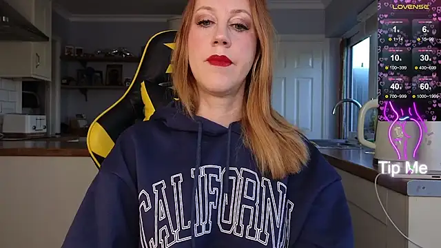 stripmequick online show from 02/06/25, 09:53