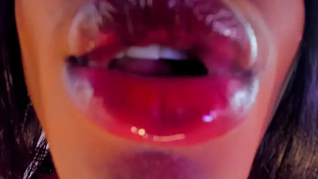 AdharaHills online show from 11/28/25, 07:38