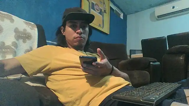 AlexAlejandro13 online show from 03/08/26, 03:32