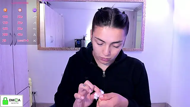 EricaVanderhill online show from 07/19/26, 12:58