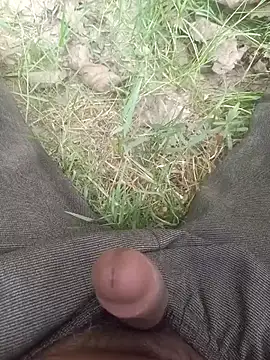 FinableKnee online show from 10/25/25, 05:37