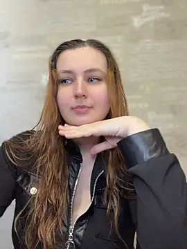 CandyShoopp online show from 04/23/26, 07:09