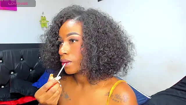 Brandiibrow online show from 03/15/25, 10:33