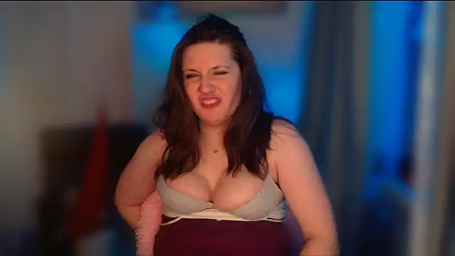 Snapshot of Pavla_Soft chatting on 01/09/25, 11:34 Pavla Soft online show from 01/09/25, 11:34