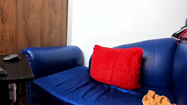 Mature Skinny online show from 10/14/25, 12:28