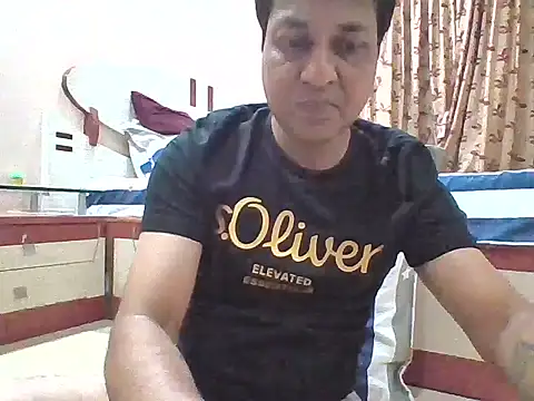 Snapshot of d_porsche9 chatting on 02/07/26, 08:34 d porsche9 online show from 02/07/26, 08:34