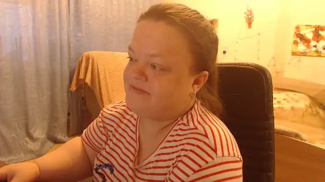 Janiffer MiMi online show from 02/02/25, 02:34