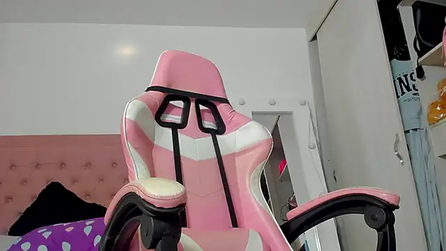 Snapshot of Lindsay-hii chatting on 03/01/25, 03:16 Lindsay-hii online show from 03/01/25, 03:16