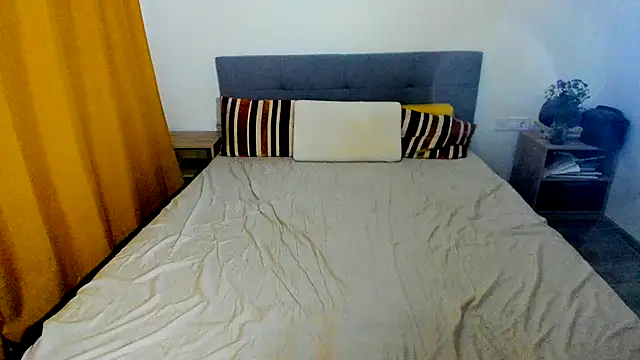 pinupmod online show from 09/13/25, 10:20