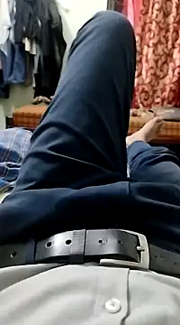 Snapshot of 8inch_monster chatting on 01/30/25, 02:04 8inch monster online show from 01/30/25, 02:04