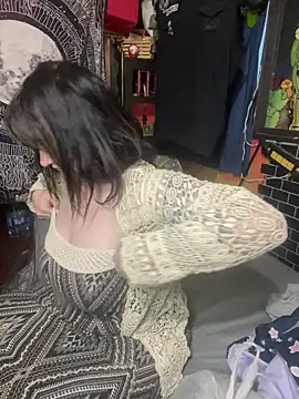 Snapshot of 1-800-FUCKYOU chatting on 03/13/25, 01:21 1-800-FUCKYOU online show from 03/13/25, 01:21