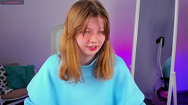 Vivian cutie online show from 03/05/25, 03:29